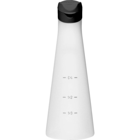 Аппликатор с перфорированной крышкой Wella Professionals Aplication Bottle 